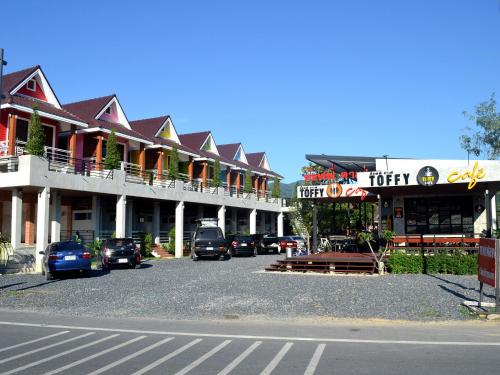 Bangunan di mana terletaknya resort