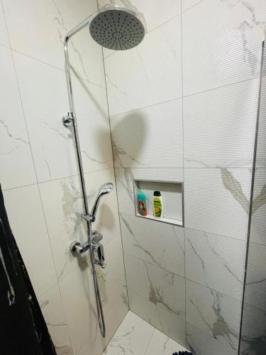 Ένα μπάνιο στο Luxury Centar