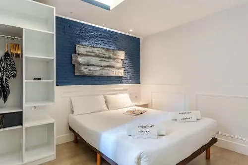 Enjoybcn Colon Apartments photo 16