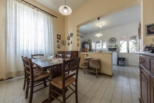 Η κουζίνα ή μικρή κουζίνα στο Casa Mili Certaldo