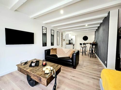 Photo de la galerie de l'établissement La Balade Estivale - terrasse - centre ville, à Nîmes