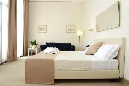 Hotel Ponte di Rialtoにあるベッド