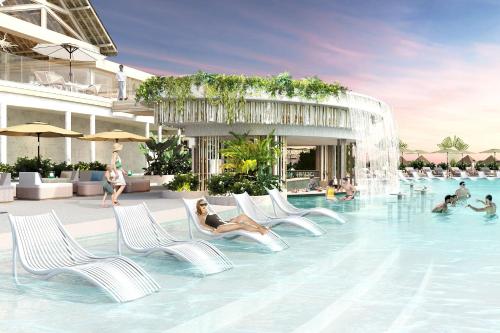 une piscine dans un complexe dans l'établissement The Westin Bora Bora Resort & Spa, à Bora Bora