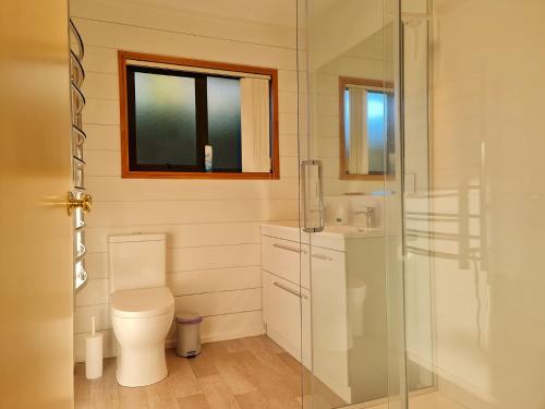 Sea Breeze tesisinde bir banyo