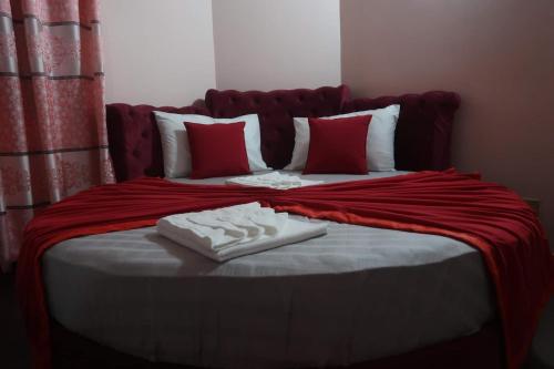 Cama o camas de una habitación en Airport Villa D 87