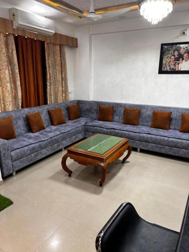 Φωτογραφία από το άλμπουμ του Enjoy in Heaven στο Αχμενταμπάντ