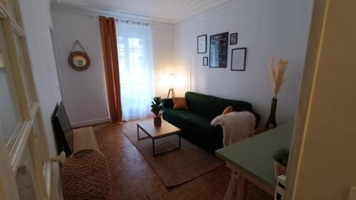 Appartement au coeur de paris à 1 kilomètre de la Tour Eiffel
