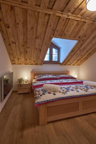 Koliba pod Vlkolíncom