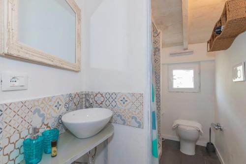 Uma casa de banho em I Host Apartment - Carcano 26