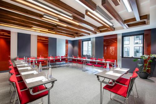 Gallery image of Tbilisi Saburtalo Hotel by Mercure in Tbilisi City