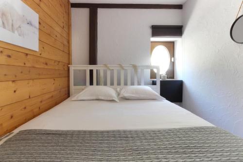 Zdjęcie z galerii obiektu Nook 44 - The Cocoon - Historic Central 2 bedroom w Chamonix-Mont-Blanc