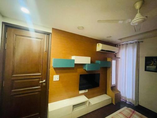 Gambar di galeri bagi Urban Oasis: Stylish Retreat di New Delhi