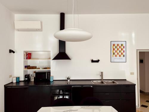 GuestHost - The Design Pasta Apartment