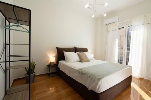 Prime 3-BR Exarcheia Abode