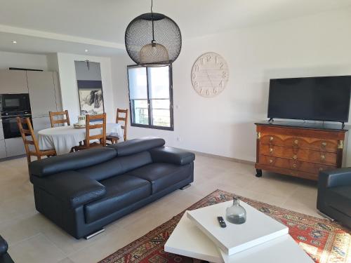 Photo de la galerie de l'établissement Domaine d'Arca - Flaubert 10 - 4 pers - 2 chambres, à Porto-Vecchio