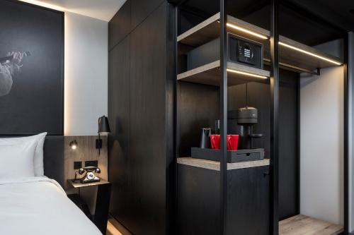 Katil atau katil-katil dalam bilik di Radisson RED Hotel, Liverpool