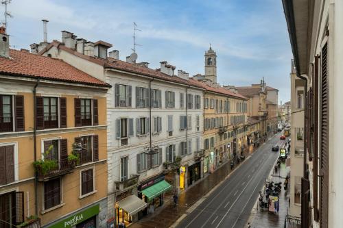 Casa Bambù - Top floor apartment in the heart of Navigli - 15 mins from Duomo
