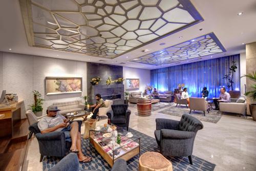 Grandeur Hotel Al Barsha Image