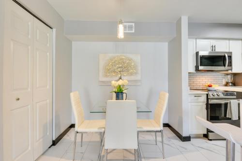 Winter Getaway: Destin Condo by Golf & Dining photo 6