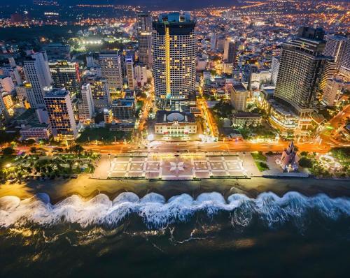 Vue panoramique sur l'établissement Premier High Ocean View Panorama Nha Trang