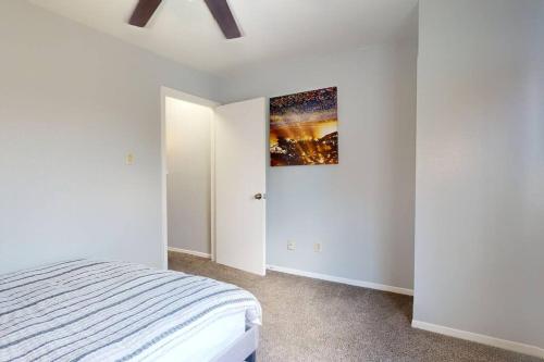 Gallery image of Entire 3/2.5 Lux Retreat Home in the heart of Houston few Miles from Major Houston attractions & Pets Friendly in Houston