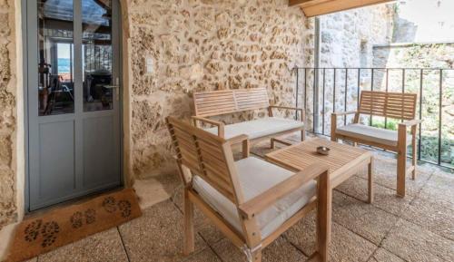 Balkoni atau teres di Gîte La voisine