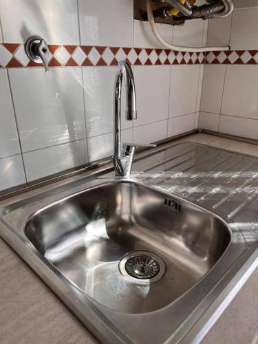 Bright Flat by Arno River, Walk Everywhere