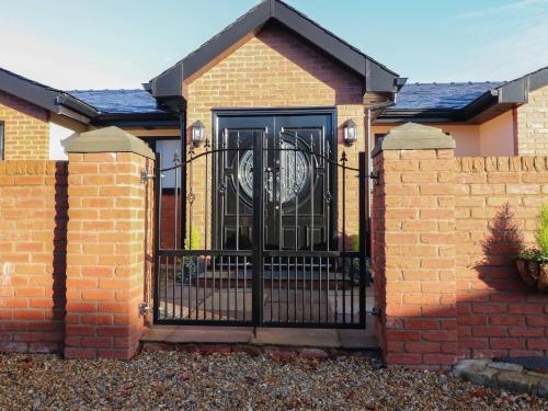 Damson Cottage – Photos 3