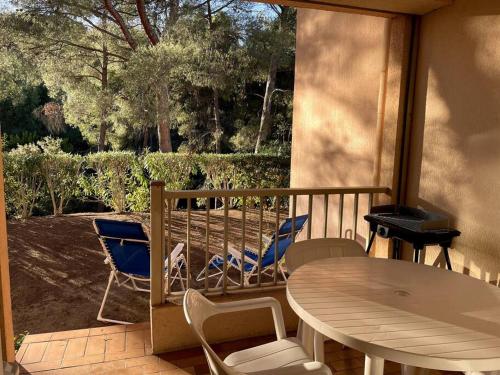 Κήπος έξω από το Agréable Studio Sanary-sur-mer