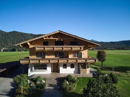 Nespecifikovaný výhled na hory nebo výhled na hory při pohledu z apartmánu