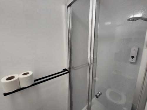 Koupelna v ubytování Tring Vale Studios