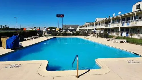 Motel 6-Webster, TX - Houston - Nasa Lake in Pasadena