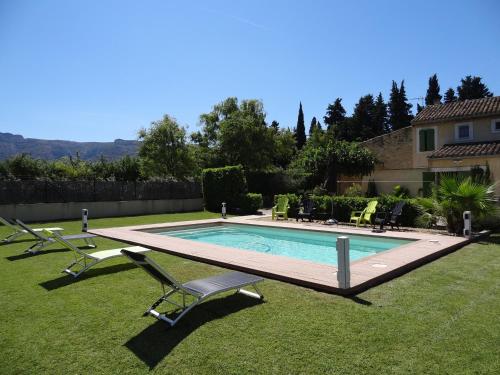 Maison Taillades, 5 pièces, 6 personnes - FR-1-708-53