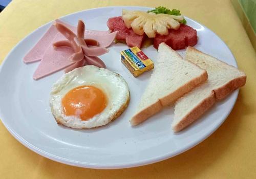 Jídlo v hotelu nebo okolí