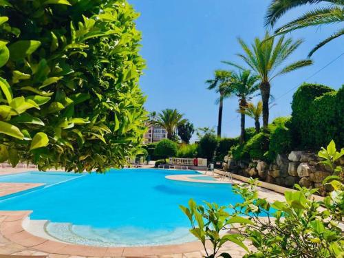 Front de mer, 8min du Palais des Festivals