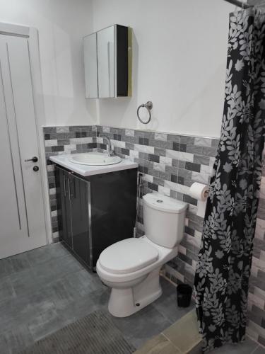 Gallery image of beautiful home in Malikounda . in Gandigal