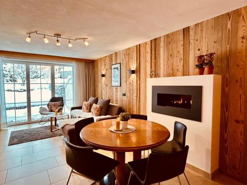 Posedenie v ubytovaní Sonn-Alm Chalet-Apartments