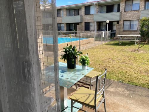 Πισίνα στο ή κοντά στο A Beach front Apartment