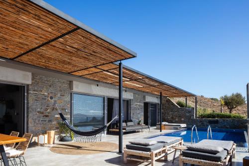 Πισίνα στο ή κοντά στο Kumo Villas