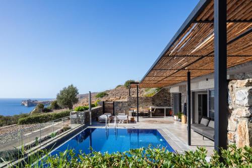 Πισίνα στο ή κοντά στο Kumo Villas