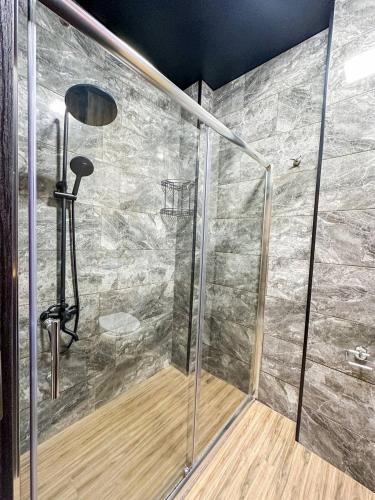 Investia LLC – Photos 5