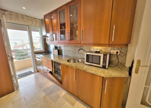 PM 1-7A. Spacious Two Bedroom Apartment in Marbella Centre.