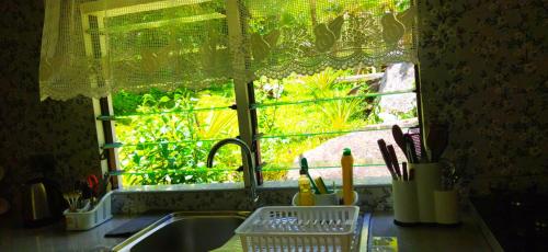 Ruang duduk di Dan Zoranz Self Catering Guest House