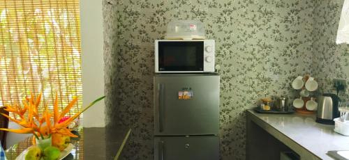 Dapur atau dapur kecil di Dan Zoranz Self Catering Guest House