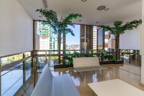 Χώρος καθιστικού στο Penthouse sea view, pool, terrace, 2 bedrooms