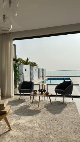 The Ocean Villa