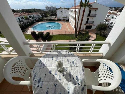 Mitjana -Apartamento con piscina junto la playa