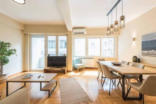 Syntagma H&B Apartment
