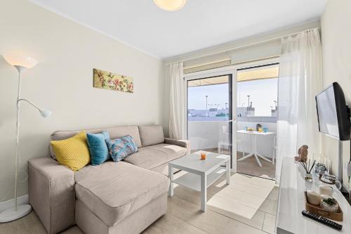 Home2Book Modern Apt Puerto del Carmen, Terrace
