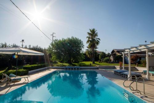 Πισίνα στο ή κοντά στο Villa Antici by PosarelliVillas
